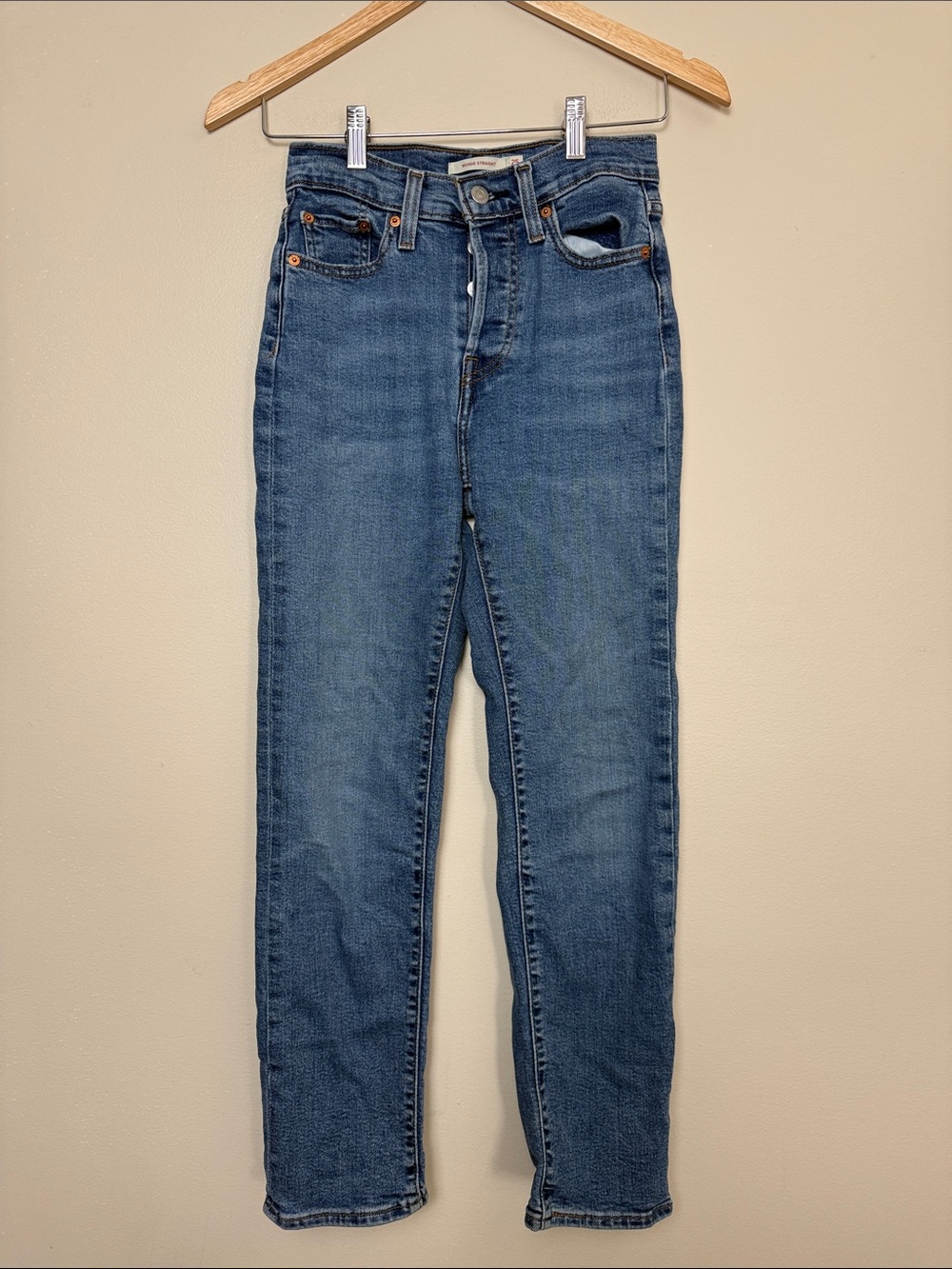 Classic High-Rise Women's Blue Jeans
